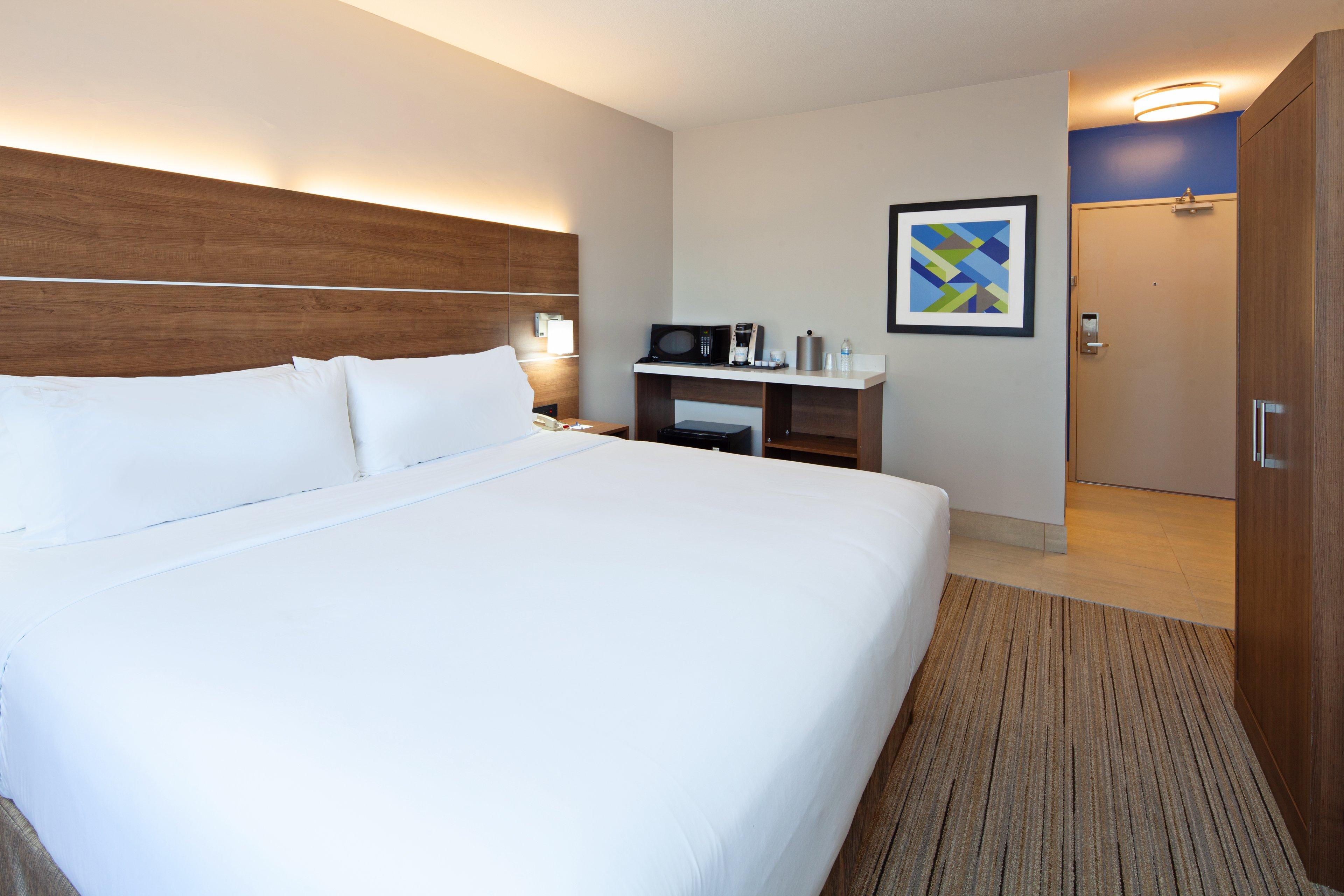 Holiday Inn Express Hotel & Suites San Diego-Escondido By Ihg Экстерьер фото