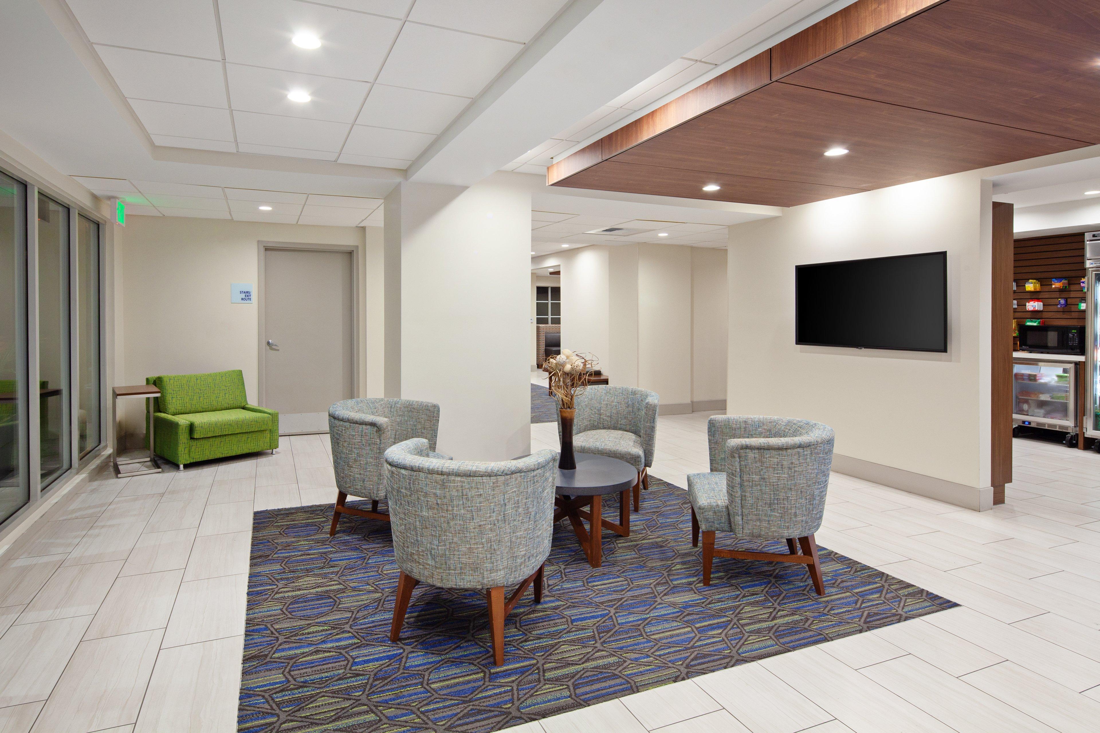 Holiday Inn Express Hotel & Suites San Diego-Escondido By Ihg Экстерьер фото