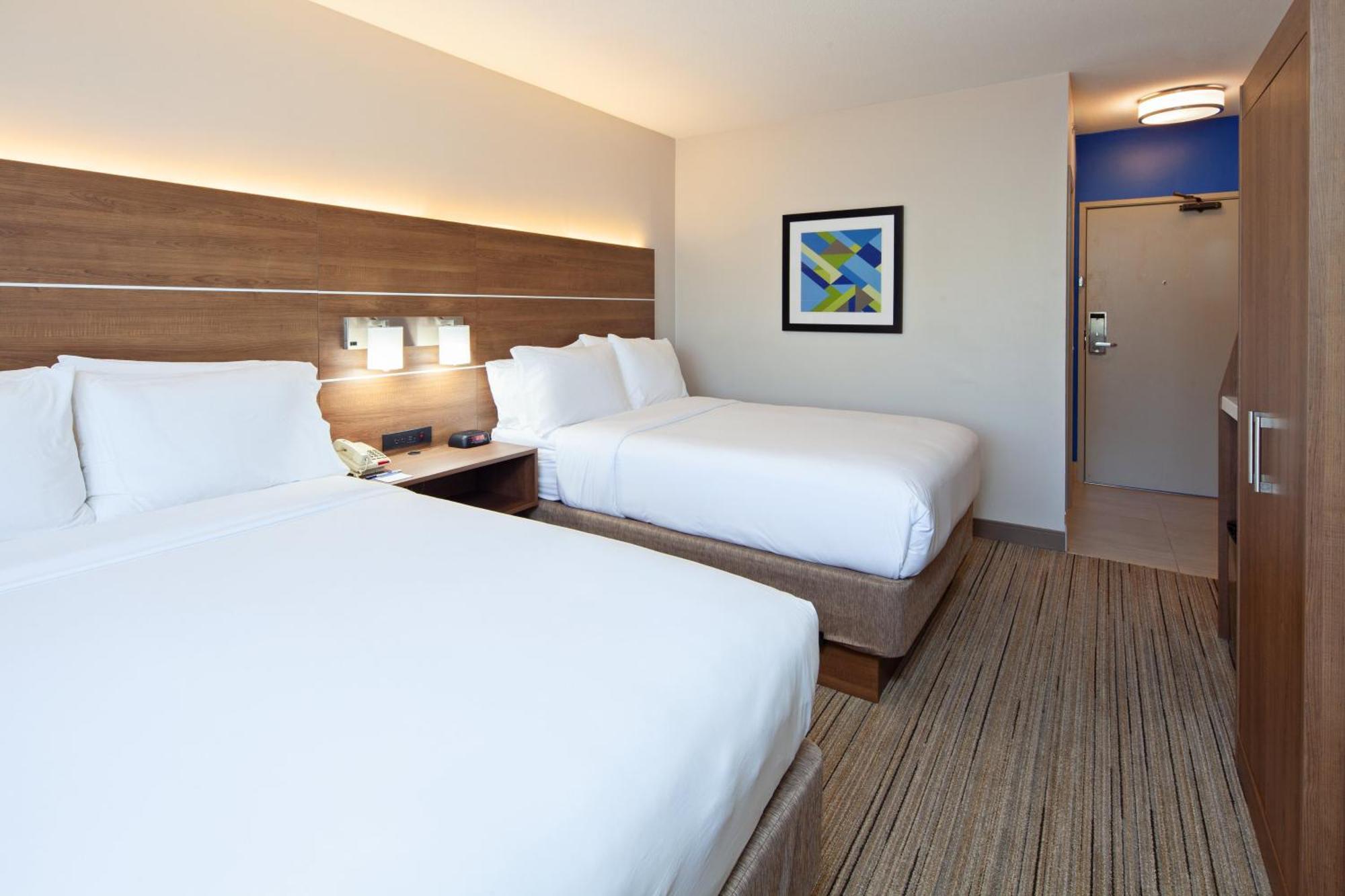 Holiday Inn Express Hotel & Suites San Diego-Escondido By Ihg Экстерьер фото